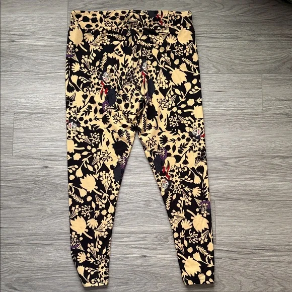 LuLaRoe Black and Cream Cruella De Vil Pattern Leggings - Picture 7 of 7